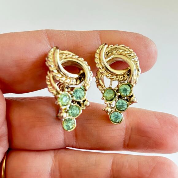 Vintage Mid Century screw back earrings silver tone & blue rhinestones jewelry - Picture 6 of 6